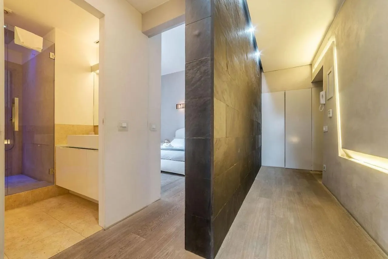 Apartment Stunning Views Over Central Rome'S Rooftops - Fromhometorome