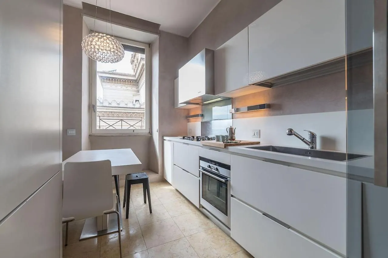 Stunning Views Over Central Rome'S Rooftops - Fromhometorome Apartment