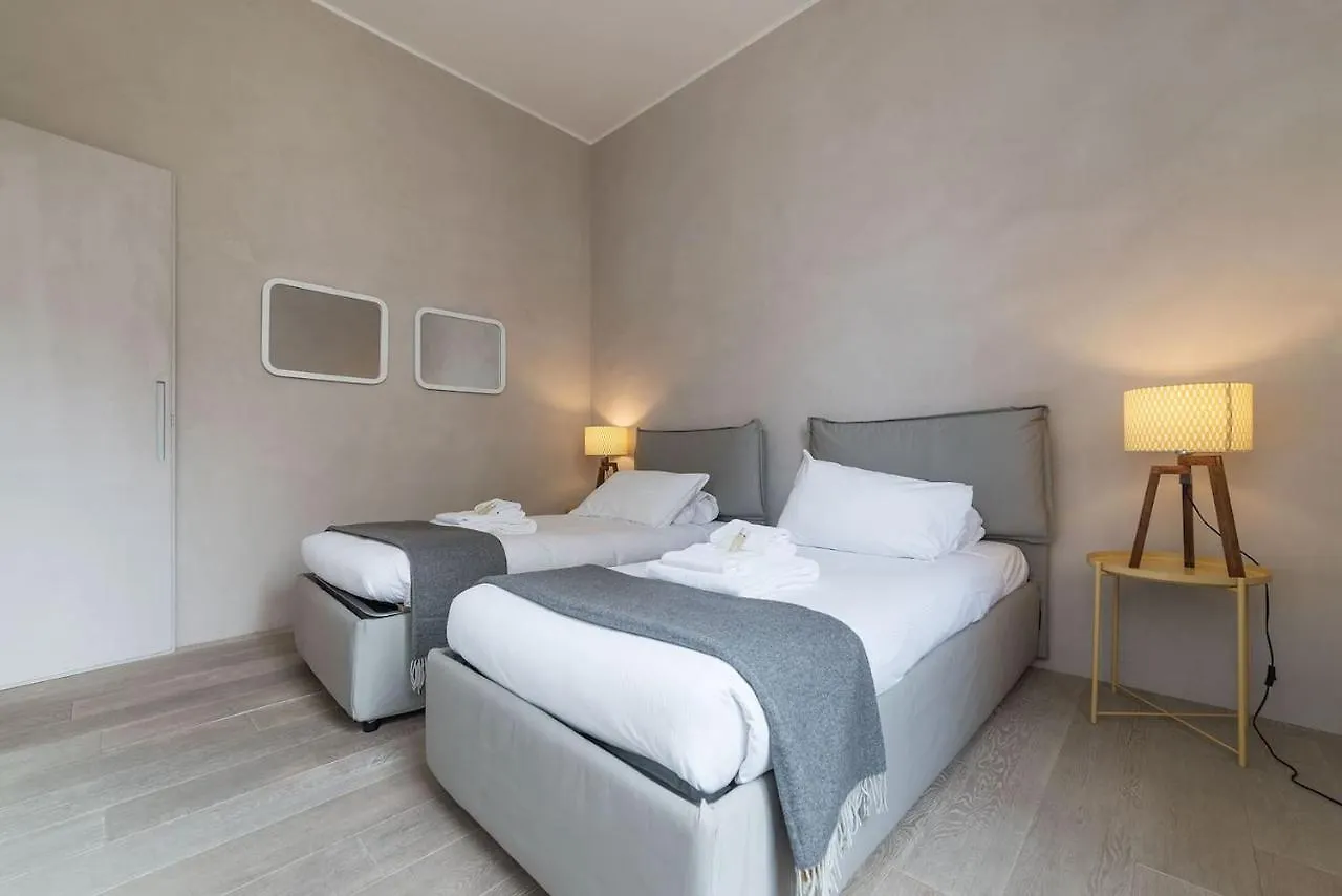 Stunning Views Over Central Rome'S Rooftops - Fromhometorome Apartment